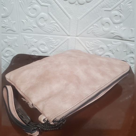 COPY - Steve Madden Blush Pink Faux Leather Suede Fringe Clutch Tablet Case Bag - Picture 4 of 7